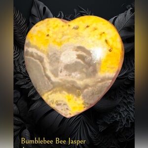 Bumblebee Jasper Heart
